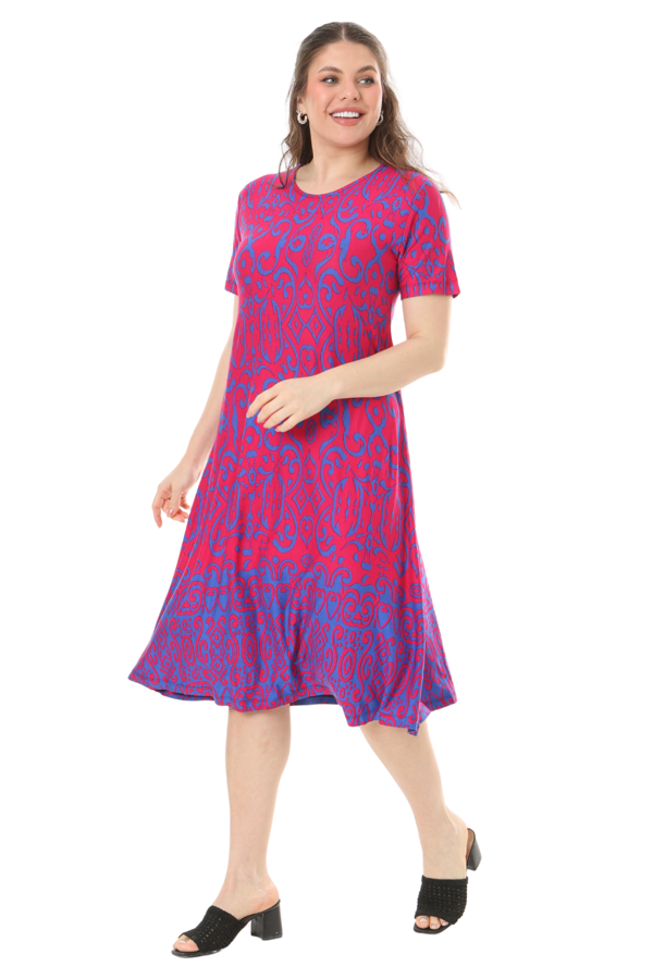 Melsay Butik Pembe Kilim Desen Kısa Kollu Büyük Beden Midi Elbise - Image 1