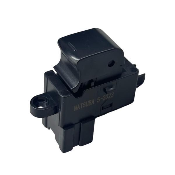 Cam Düğmesi Ön Sağ Micra 2009-2014 - Image 1