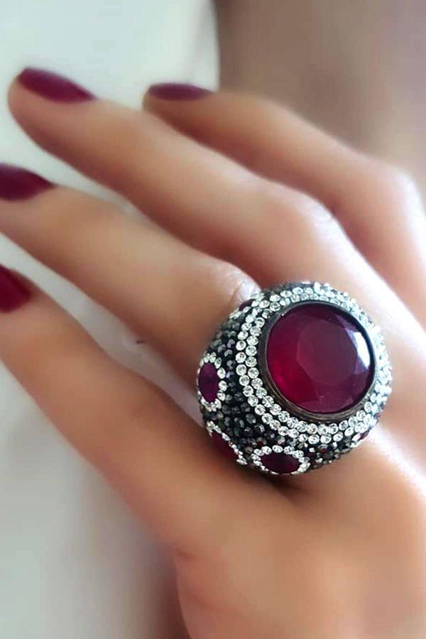Kök yakut taşlı swarovski taş detaylı gümüş tasarım yüzük - Image 1