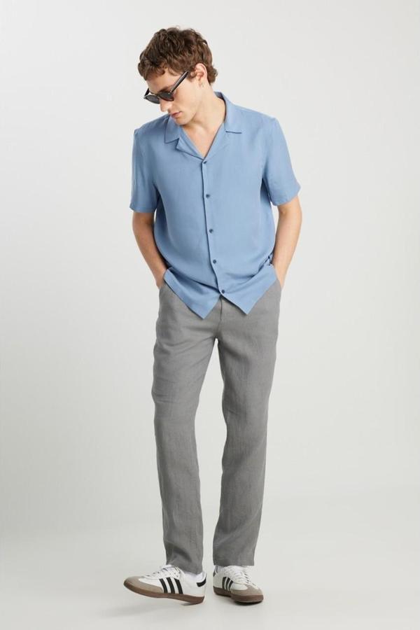 Wrangler %100 Keten Regular Fit Normal Kesim Normal Bel Düz Paça Koyu Gri Pantolon - Image 1