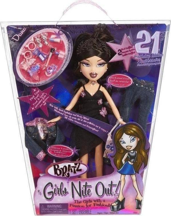 Bratz Girls Nite Out 21. Doğum Günü Sürümü Moda Bebeği Dana - Image 1