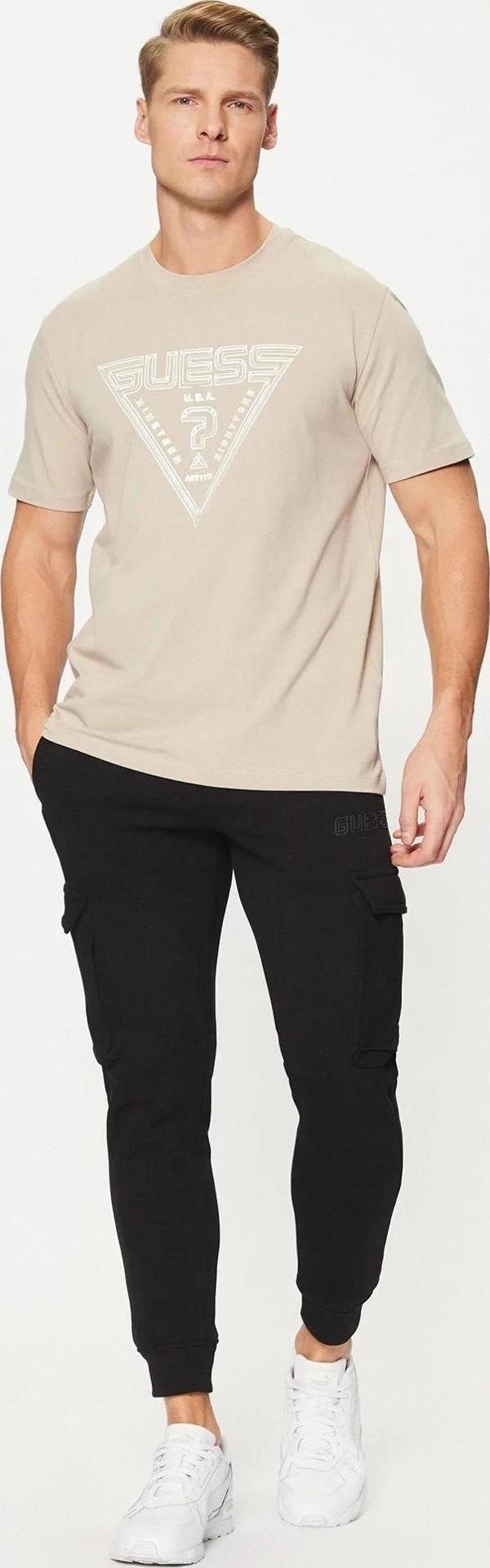 Guess Erkek Bej Logolu T-Shirt - Image 1