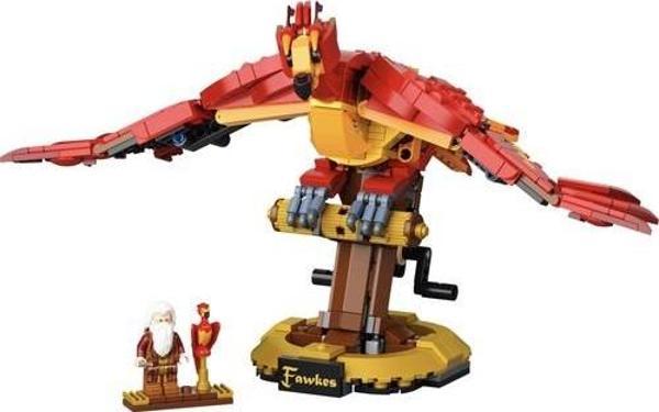 LEGO Harry Potter 76394 Fawkes, Dumbledore's Phoenix - Image 1