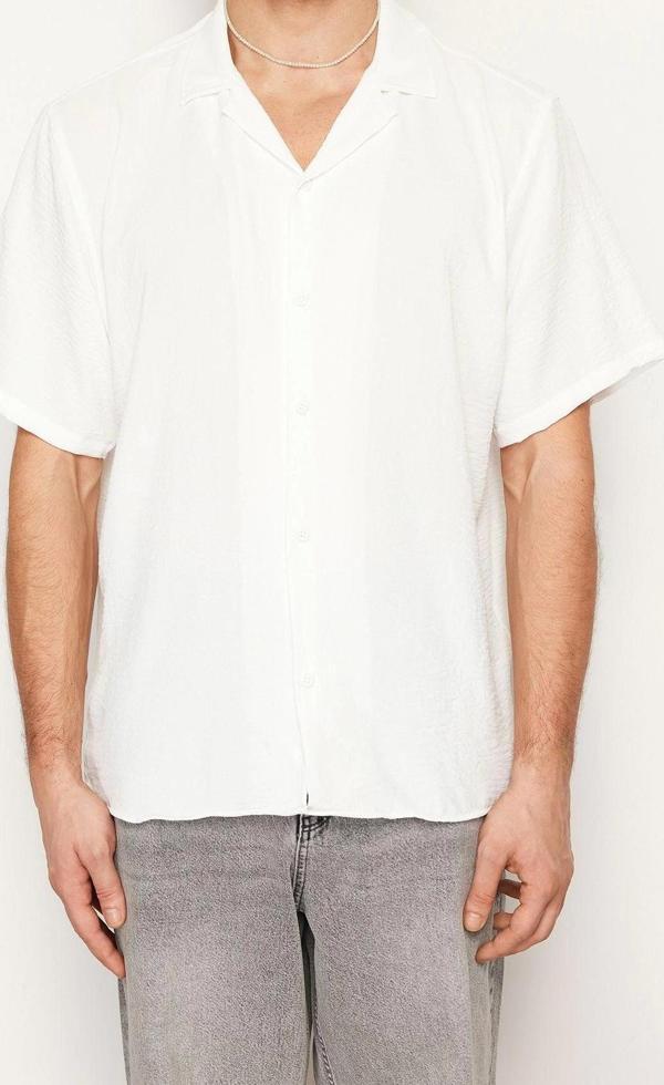 Moda Erkek Apaş Yaka Düz Desen Günlük Oversize Fit Yazlık Kısa Kollu Keten Görünümlü Gömlek - Image 1