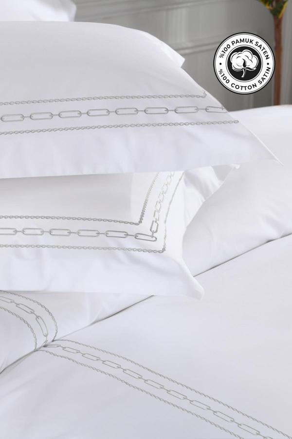 Evlen Home Collection 300 Tc King Pamuk Saten Nakışlı Nevresim Takımı Battal Çift Kişilik 6 Parça Krem Kırık Beyaz Mystic - Image 1