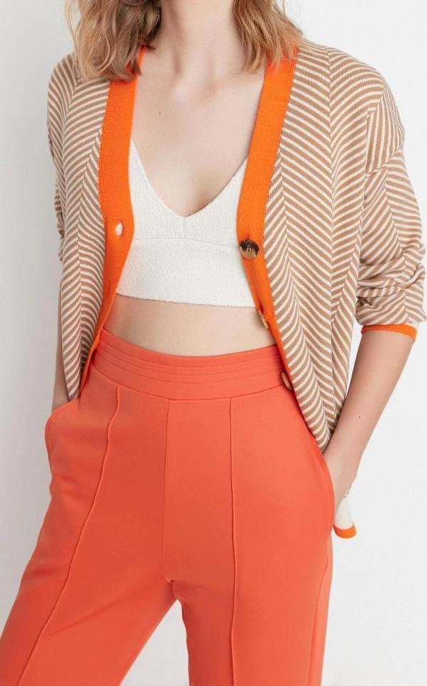Kadın Modern Tarz Oversize V Yaka Midi Triko Hırka - Image 1