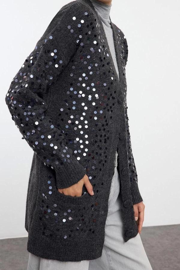 Kadın Modern Tarz Regular V Yaka Midi Triko Hırka - Image 1