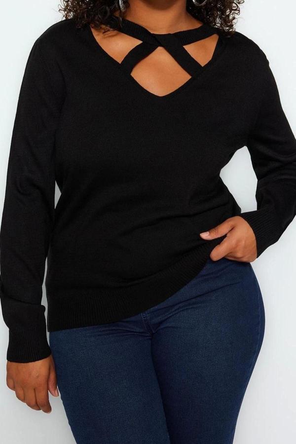 Büyük Beden Kadın Modern Tarz Rahat Uzun V Yaka Düz Kol Regular Triko Kazak - Image 1