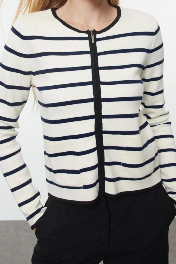 Kadın Modern Tarz Oversize Bisiklet Yaka Regular Triko Hırka - Image 1