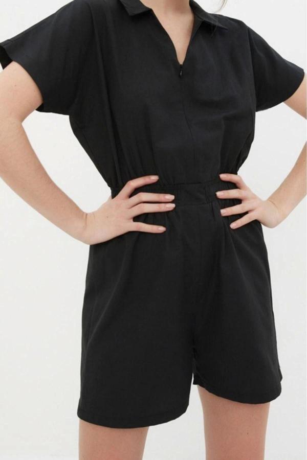 Kadın Moda Standart Kol Geniş Paça Gömlek Yaka Kısa Beli Lastikli Gabardin Mini Dokuma Tulum - Image 1