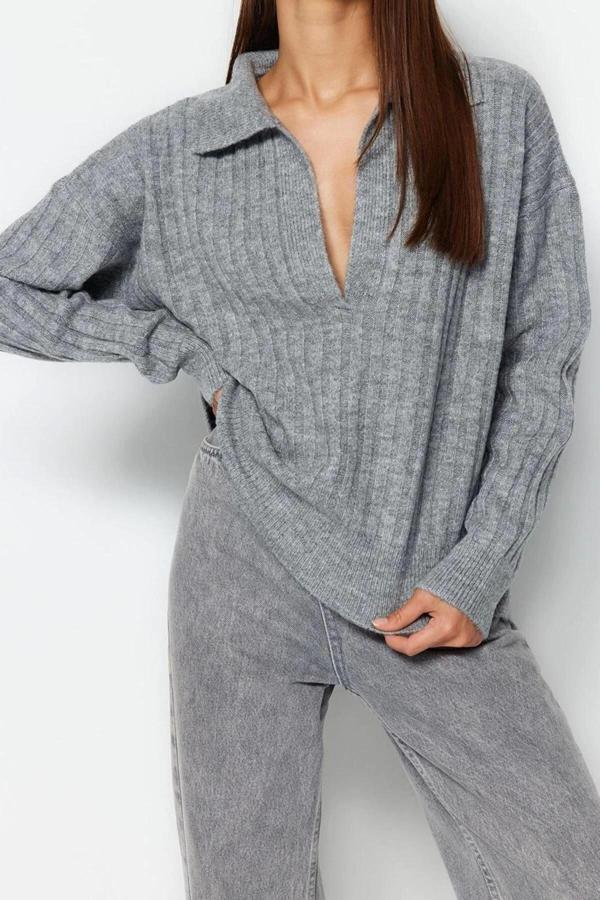 Stil Modern Kadın Regular Standart Kol Polo Yaka Yumuşak Dokulu Triko Kazak - Image 1