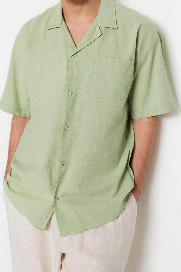 Moda Erkek Apaş Yaka Düz Desen Günlük Oversize Fit Yazlık Gömlek - Image 1