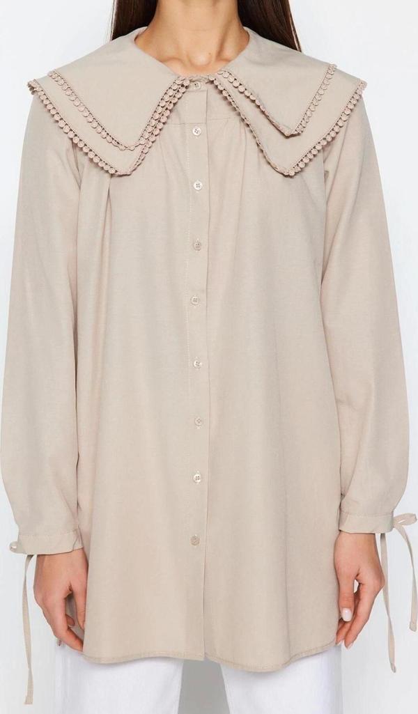 Moda Kadın Tesettür Bebe Yaka Düz Desen Günlük Yakası Ponpon Detaylı Dokuma Gömlek - Image 1