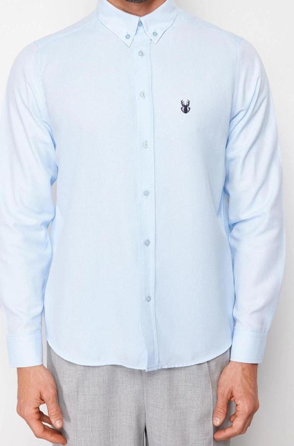 Moda Erkek Düğmeli Yaka Düz Desen Günlük Nakışlı Smart Gömlek - Image 1