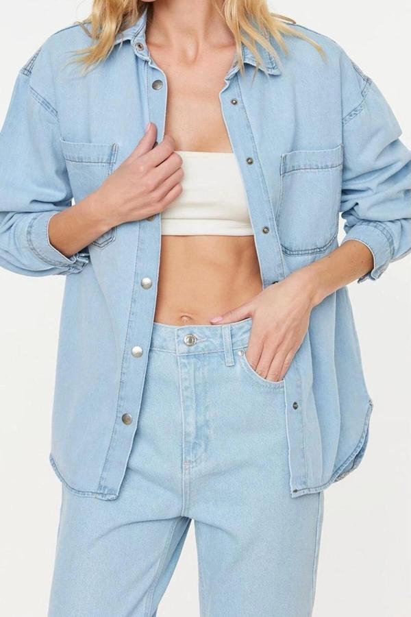 Moda Kadın Gömlek Yaka Düz Desen Günlük Basic Denim Gömlek - Image 1