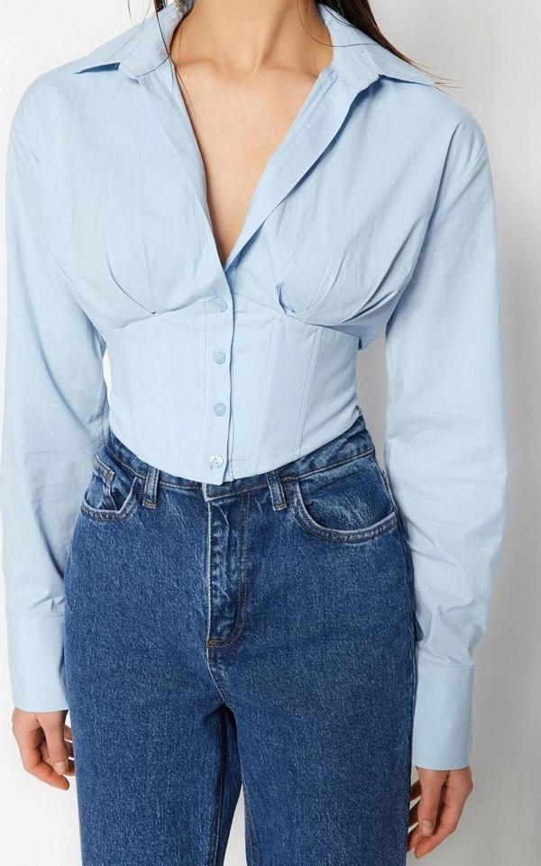 Moda Kadın Gömlek Yaka Düz Desen Şık Gece Crop Astarlı Korse Detaylı Dokuma Poplin Gömlek - Image 1