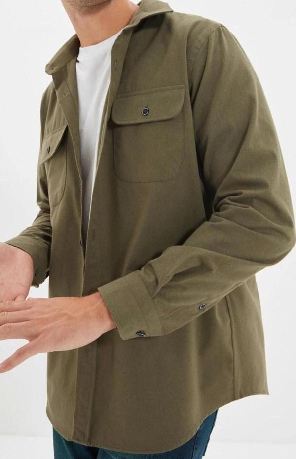Moda Erkek Gömlek Yaka Düz Desen Günlük Regular Fit Çift Cep Kapaklı Kışlık Gömlek - Image 1