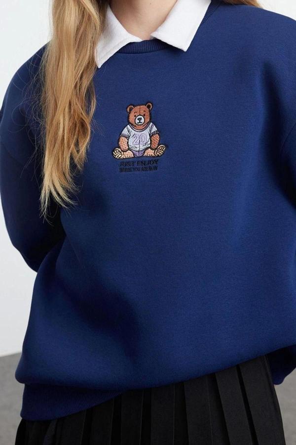 Tarz Relaxed Bisiklet Yaka Düşük Kol Regular Rahat Kalıp Nakışlı Kalın Örme Sweatshirt - Image 1