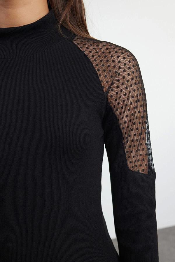 Stil Kadın Tül Garni Detaylı Fitted Vücuda Oturan Fitilli Esnek Bluz Regular Slim Kalıp Reglan Kol - Image 1