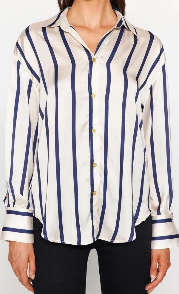 Moda Kadın Gömlek Yaka Çizgili Desen Günlük Çizgili Saten Kumaş Oversize Geniş Kalıp Dokuma Gömlek - Image 1