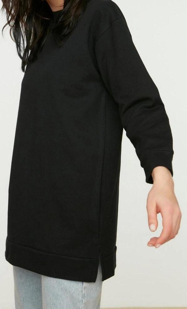 Tesettür Tarz Regular Bisiklet Yaka Standart Kol Uzun Yırtmaç Detaylı Basic Örme Sweatshirt - Image 1