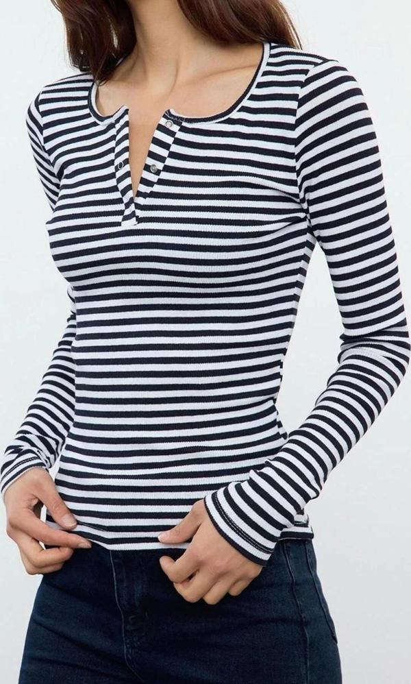 Stil Kadın Çıtçıtlı Fitted Vücuda Oturan Fitilli Esnek Bluz Regular Örme Slim Kalıp - Image 1