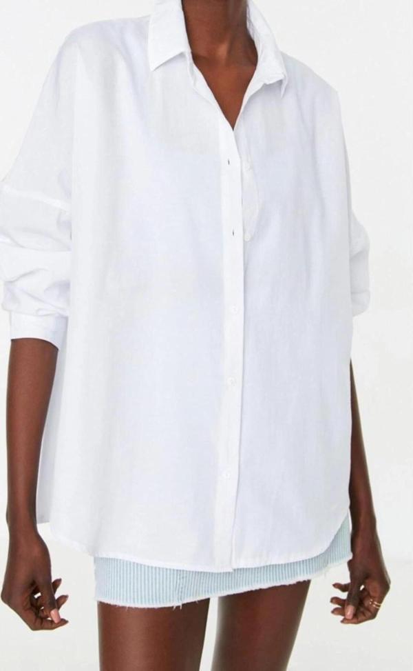 Moda Kadın Gömlek Yaka Düz Desen Günlük Pamuklu Oversize Geniş Kalıp Dokuma Gömlek - Image 1