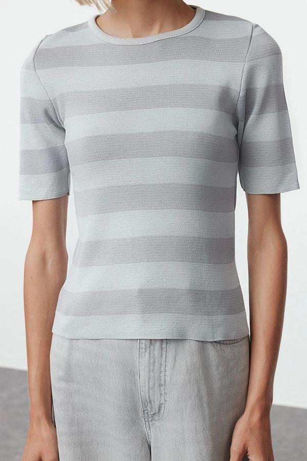 Moda Kare Yaka Triko Slim Çizgili Desen Casual Günlük Regular Kısa Kol Bluz - Image 1