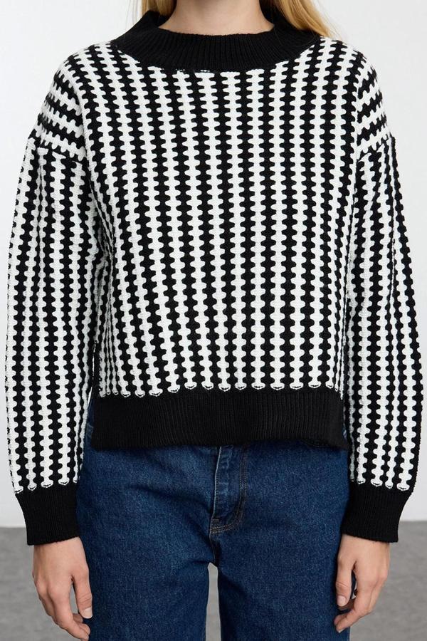 Stil Modern Kadın Regular Standart Kol Bisiklet Yaka Basic Çizgili Triko Kazak - Image 1