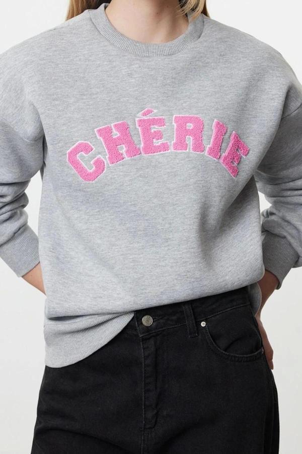 Oversize Bisiklet Yaka Düşük Kol Uzun Kalın Polarlı Rahat Kesim Slogan Nakışlı Örme Sweatshirt - Image 1