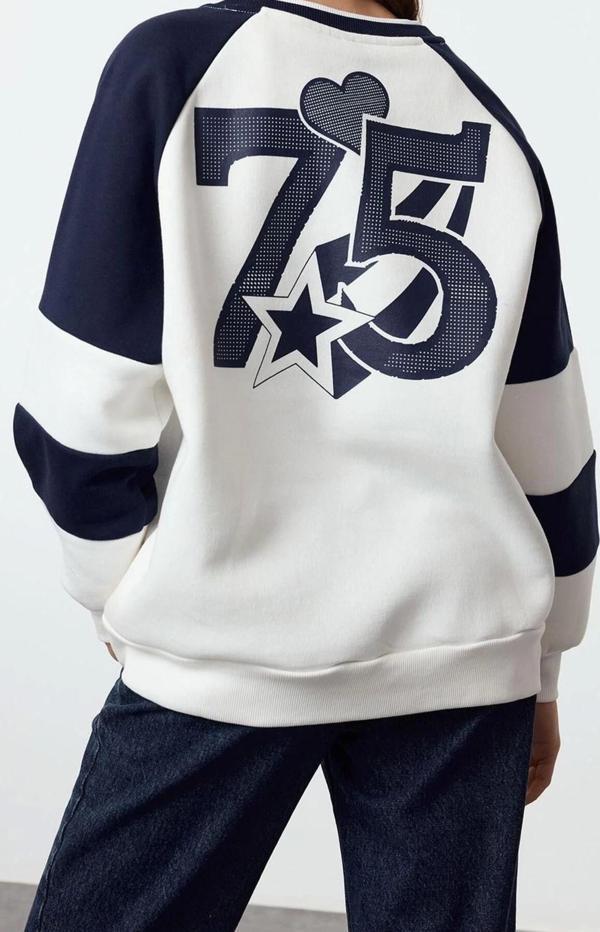 Tarz Bol Bisiklet Yaka Düşük Kol Uzun Ön Arka Baskılı Kalıp Reglan Kol Örme Sweatshirt - Image 1