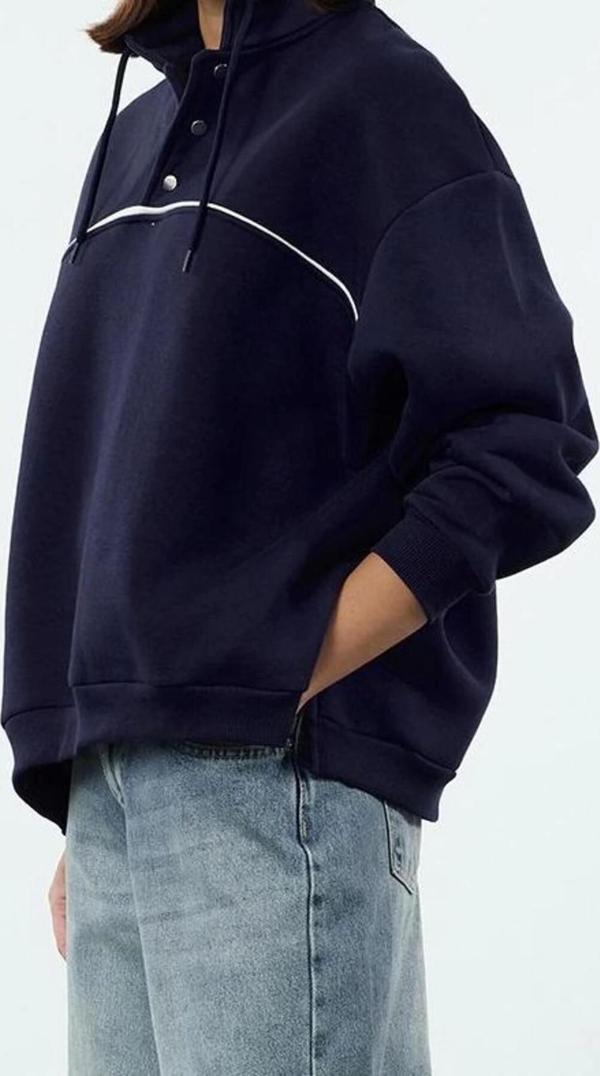 Bol Dik Yaka Düşük Kol Uzun Çıtçıtlı Kalıp Çıtçıtlı Biyeli Kalın İçi Polarlı Örme Sweatshirt - Image 1