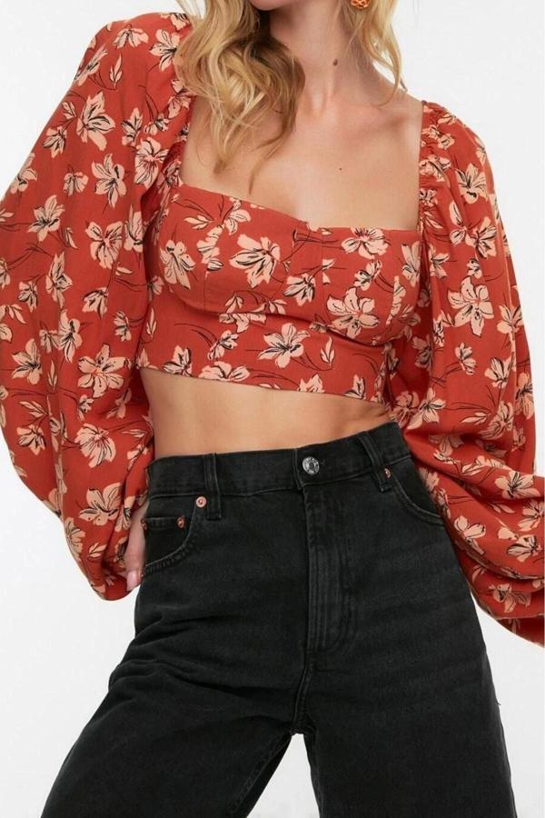 Moda Bisiklet Yaka Dokuma Slim Fit Çiçekli Desen Plaj Crop Uzun Kol Bluz - Image 1