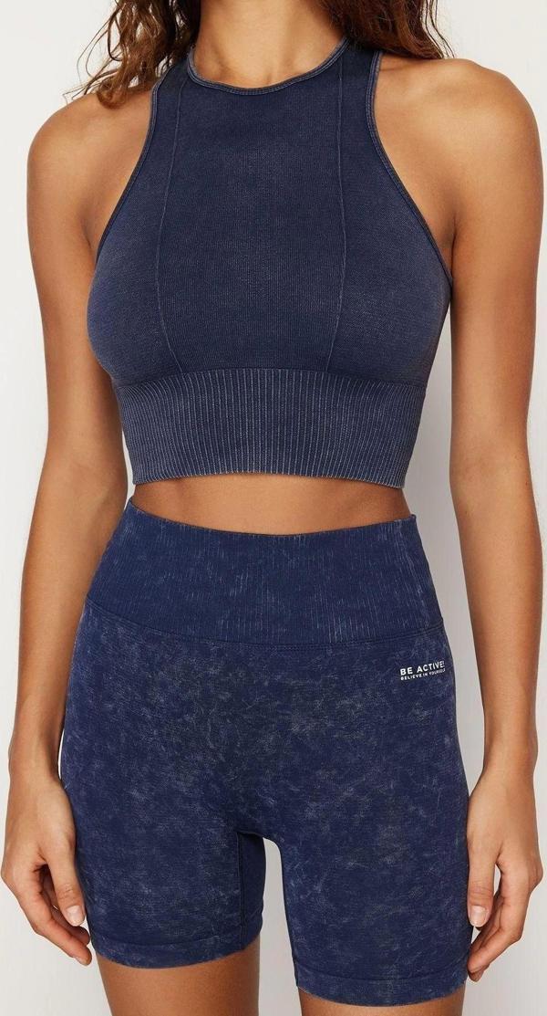 Moda Halter Yaka Örme Fit Düz Desen Sportswear Crop Kolsuz Bluz - Image 1