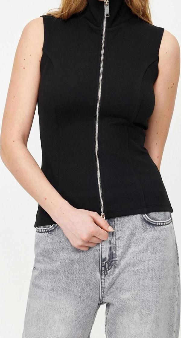 Moda Dik Yaka Örme Slim Düz Desen Casual Günlük Regular Kolsuz Bluz - Image 1