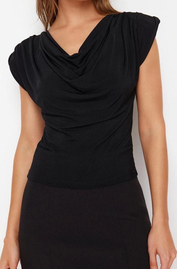 Moda Degaje Yaka Örme Regular Düz Desen Casual Günlük Regular Kolsuz Bluz - Image 1