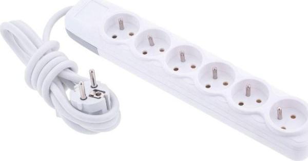 6'lı Grup Priz 5 Metre Lara Topraklı Elektrik Prizi Beyaz (F509C) - Image 1