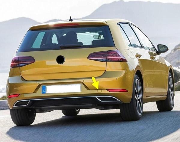 VW Golf 7.5 2018-2020 Arka Tampon Çeki Demiri Kapağı 5G6807441A - Image 1