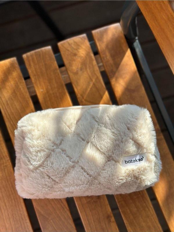 Batekso Krem Peluş Makyaj Çantası - Orta Boy - Image 1