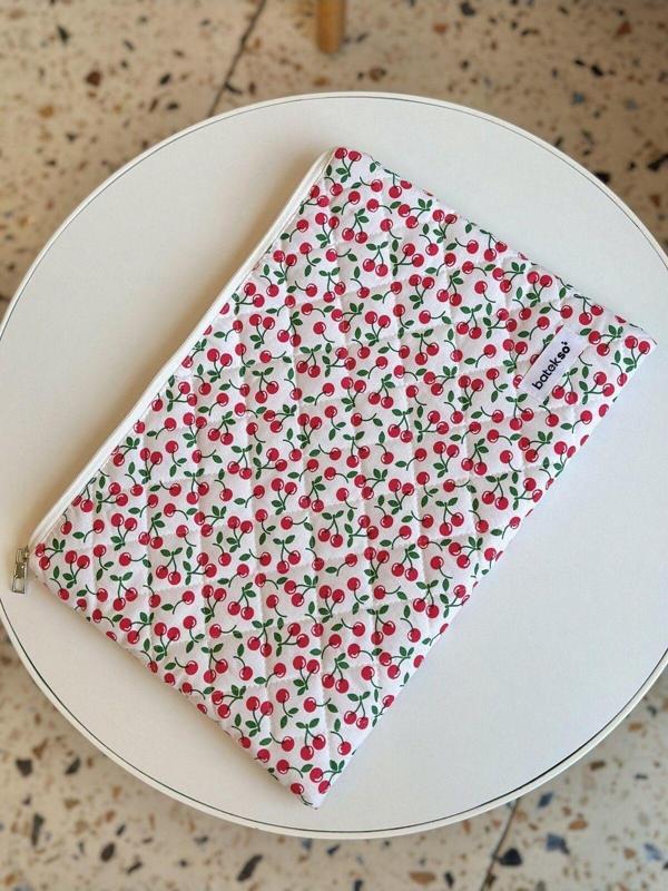 Batekso Mini Kiraz Desenli Laptop - Tablet Çantası 13-14 Inç - Image 1