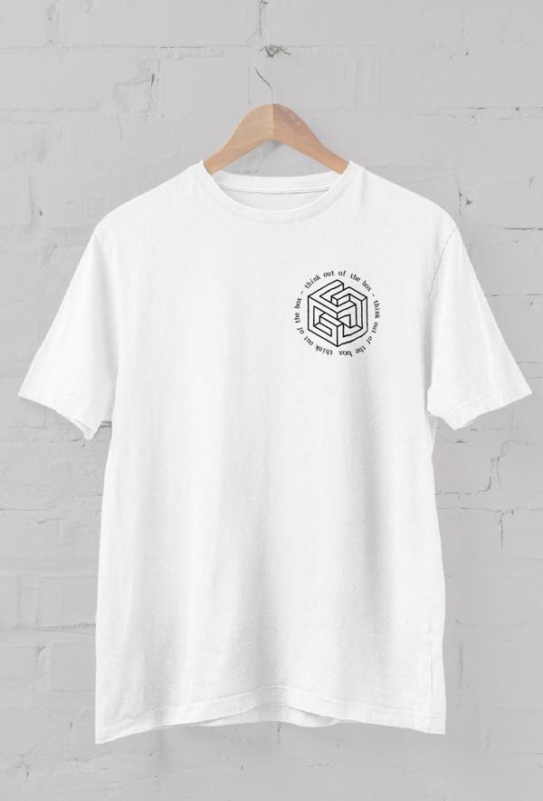Think out of the box Baskılı Bisiklet Yaka Erkek Tişört - Image 1