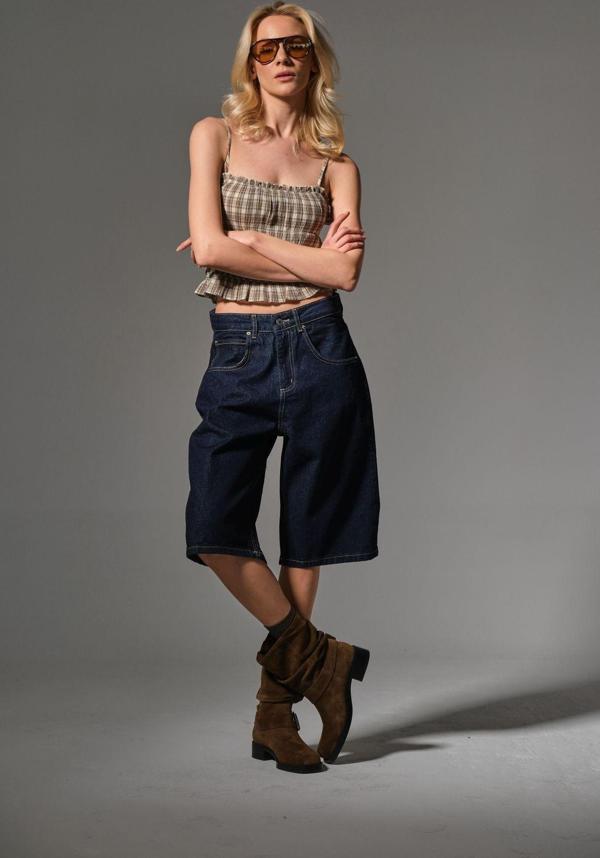 Bol Kesim Rahat Jean Kot Salaş Kadın Diz altı Şort @Taranto - Image 1