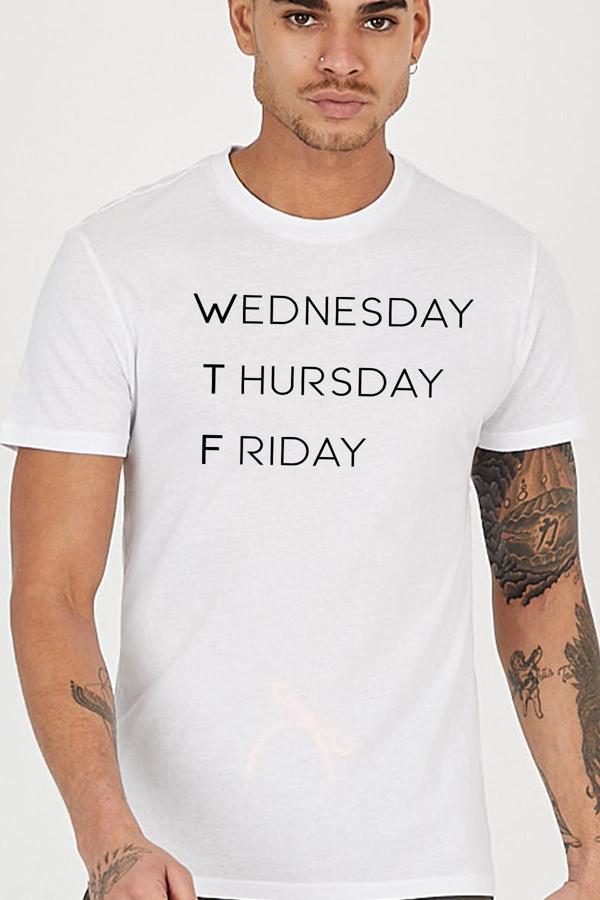 Wednesday Thursday Friday Baskılı Bisiklet Yaka Erkek Tişört - Image 1