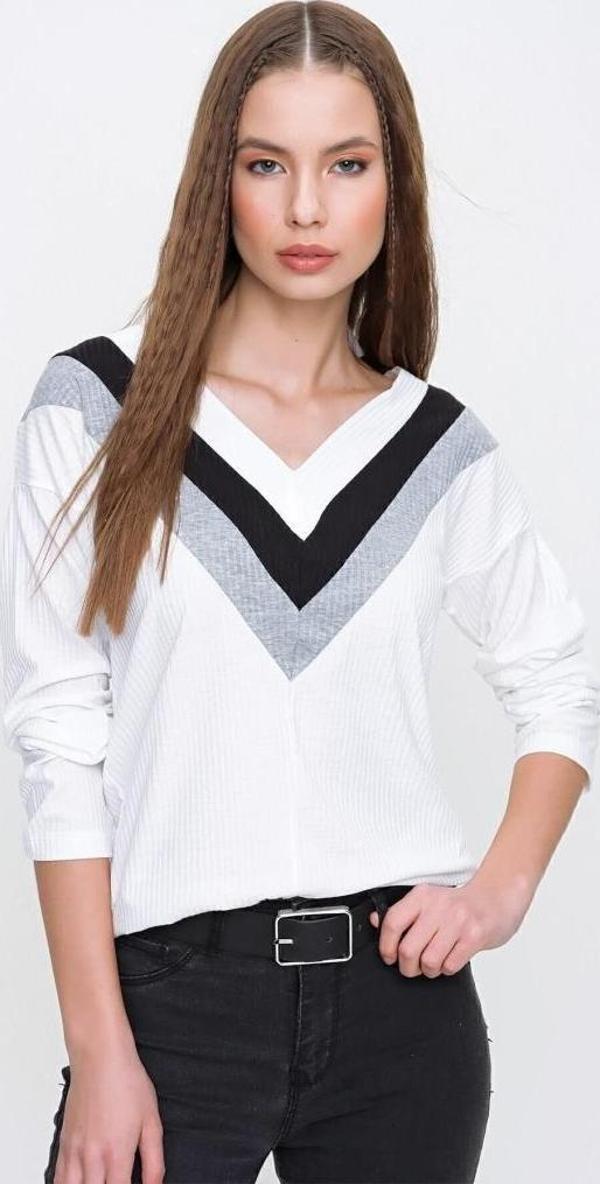 Kadın V Yaka Siyah Çok Renkli Uzun Kollu Büyük Beden Seçenekli Pamuklu Yumuşak Tarz Kazak 2750230 - Image 1