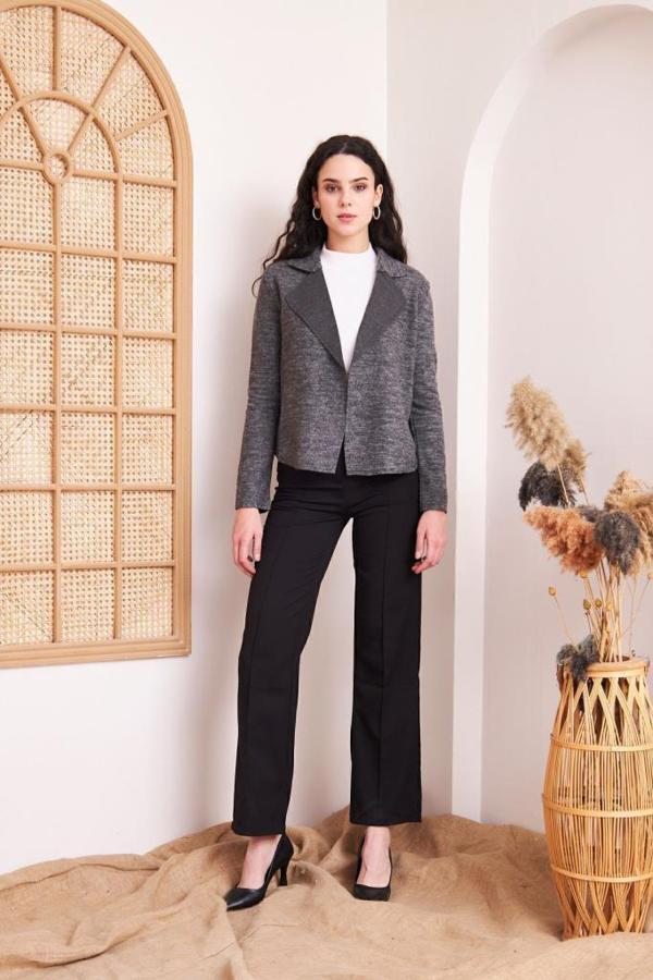 Kadın Yumoş Dokulu Uzun Kollu Koyu Gri Triko Hırka Ceket Yb2975230 - Image 1