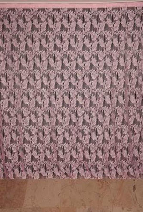 YAPRAK  MODEL PEMBE RENK İP PERDE HAZIR DÜĞMELERİ DİKİLMİŞ İP PERDE 300*270 cm - Image 1