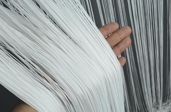 İP PERDE İNCE ZİNCİR KIRIK BEYAZ RENK 300 x 280 CM - Image 1