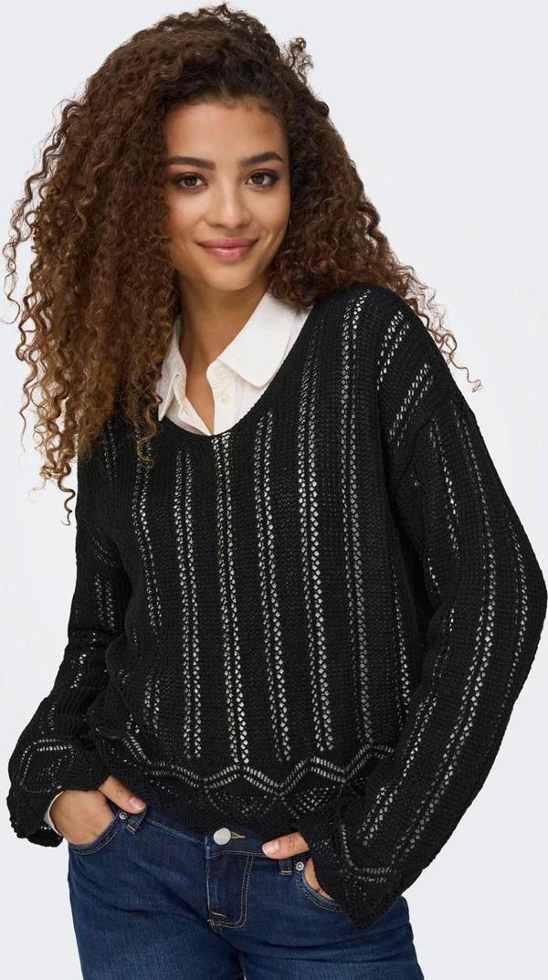 Only Kadın Regular Fit V Yaka Siyah Örme Kazak - 15339529 - Image 1