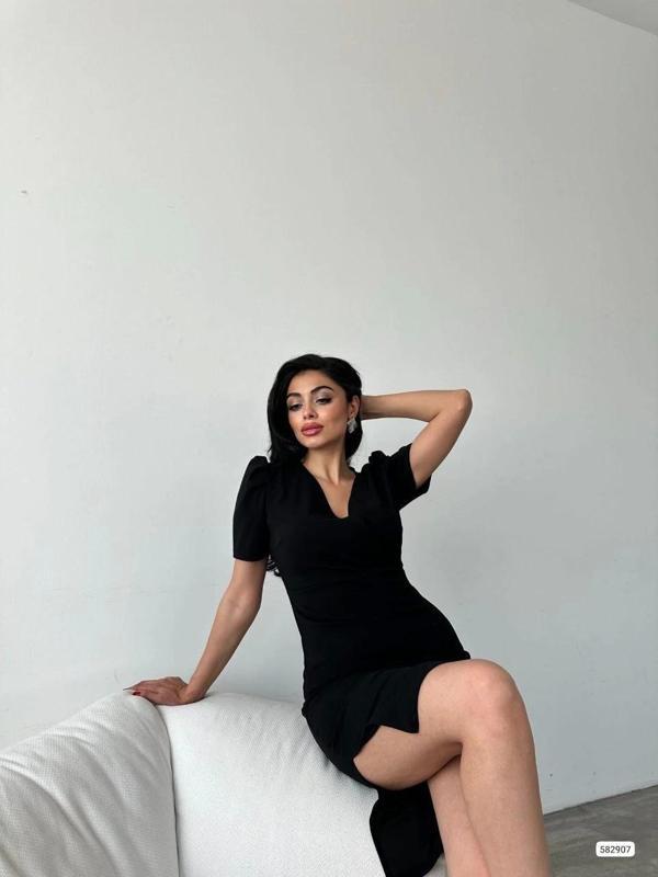 Kadın Kruvaze Yaka Yandan Yırtmaç Detaylı Scuba Krep Kumaş Midi Boy Elbise - Image 1