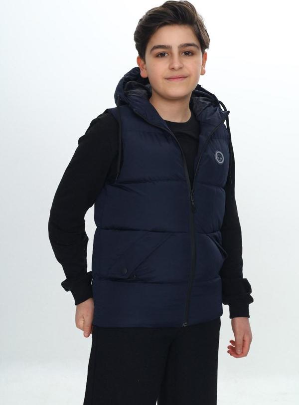 Toontoy Erkek Çocuk Göğsü Armalı Şişme Yelek - Image 1